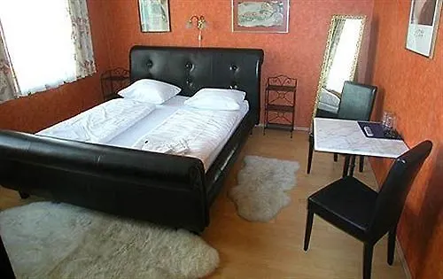 וינה Hotel Peck